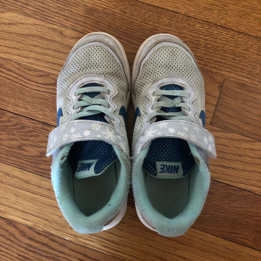 Girls Nike sneakers size 12C